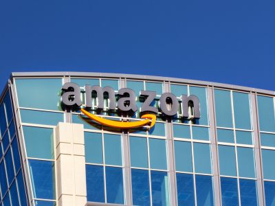 财报前瞻 | 亚马逊(AMZN.US)Q3财报发布在即 AWS增长及零售利润率备受关注