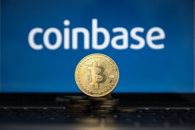 美股异动 | 比特币概念股多数下跌 Coinbase(COIN.US)跌破300美元