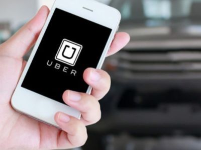 優步(UBER.US)推出全新機場接送服務 支援乘客預訂超大型車輛