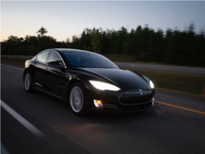 特斯拉(TSLA.US)新款Model Y終於在美上市 起價近6萬美元